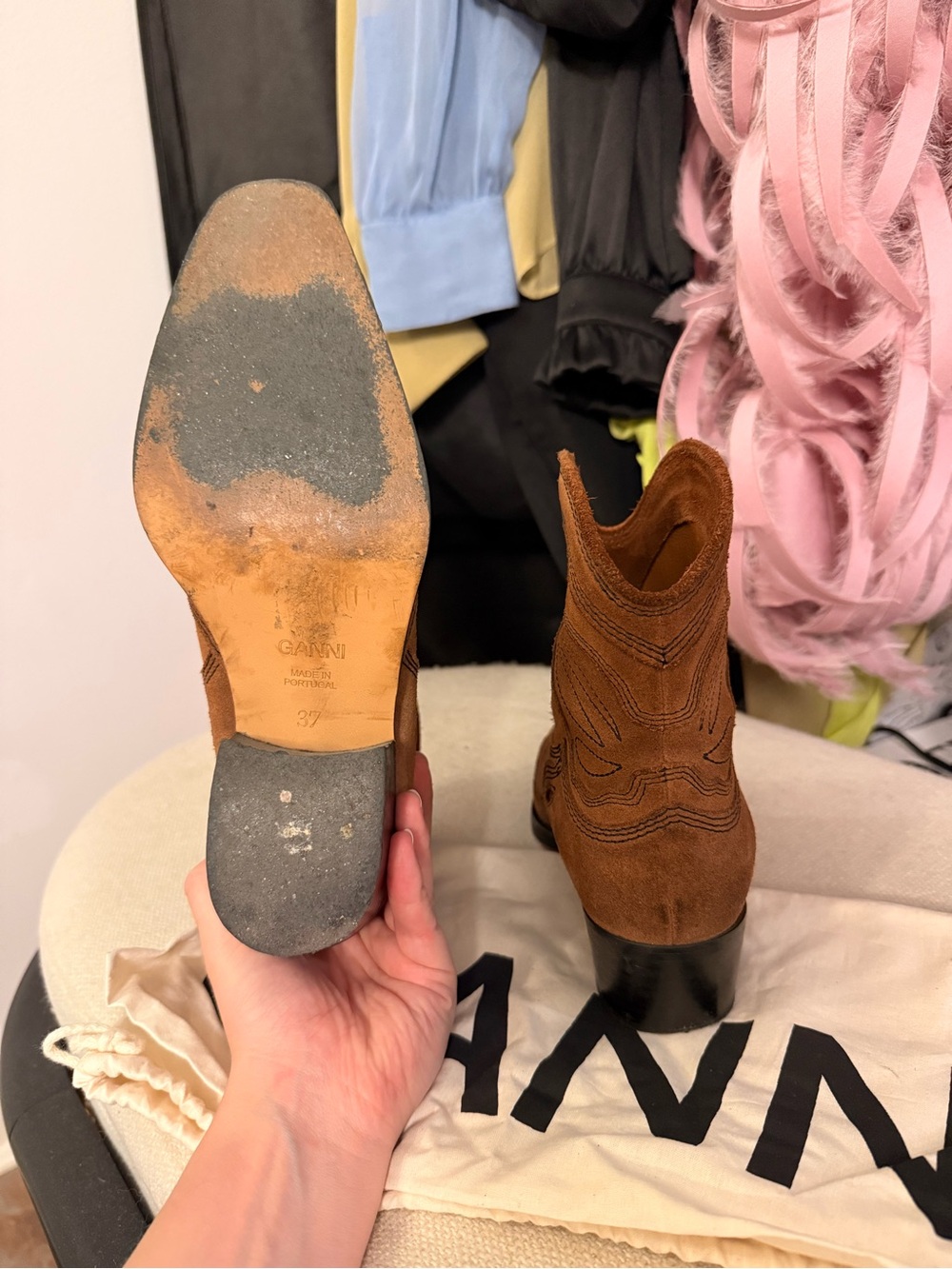 GANNI - Low Texas Suede Ankle Boot - Picture 9 of 12